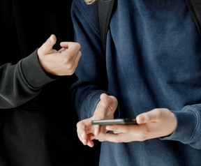 Smartphone jongeren kind bron: Maskot / Getty Images