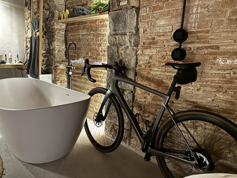 Afbeeldingslocatie: https://tweakers.net/i/ooWFLOKIw8BV19sZgDHkRf-S-RQ=/800x/filters:strip_icc():strip_exif()/f/image/Mi8nD7YgUOsY5shFFQOkVobK.jpg?f=fotoalbum_large