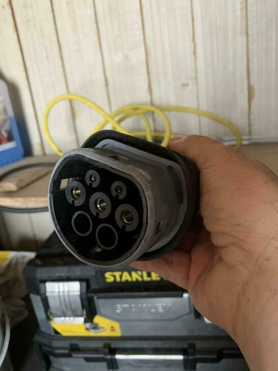 Afbeeldingslocatie: https://tweakers.net/i/ooztbxS3TGMHNJPeK3n8DDCksVU=/full-fit-in/4920x3264/filters:max_bytes(3145728):no_upscale():strip_icc():fill(white):strip_exif()/f/image/ttt5XyRFidxKeS9MY3dWF4C8.jpg?f=user_large