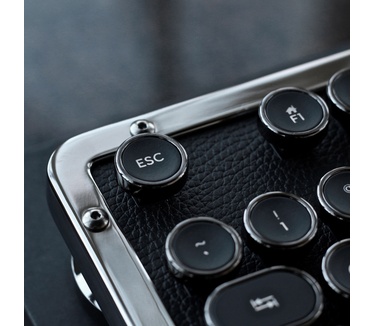 Azio RETRO CLASSIC USB