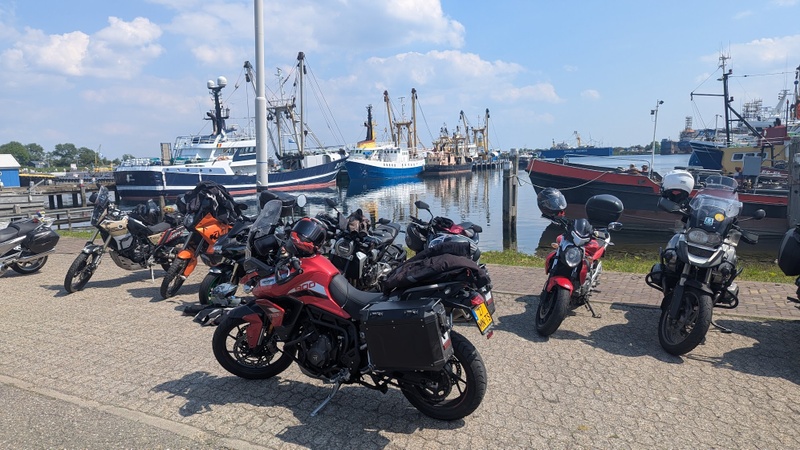 Afbeeldingslocatie: https://tweakers.net/i/oprAtkyb_2LJljYswTw_VF3NmBA=/800x/filters:strip_icc():strip_exif()/f/image/7ZSGQZ2xwyCV8D2IxaoZDS1J.jpg?f=fotoalbum_large