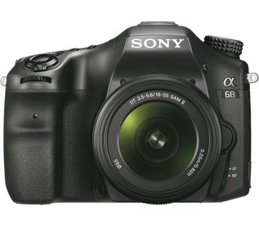 Sony Alpha 68 + 18-55mm-zoomlens Zwart