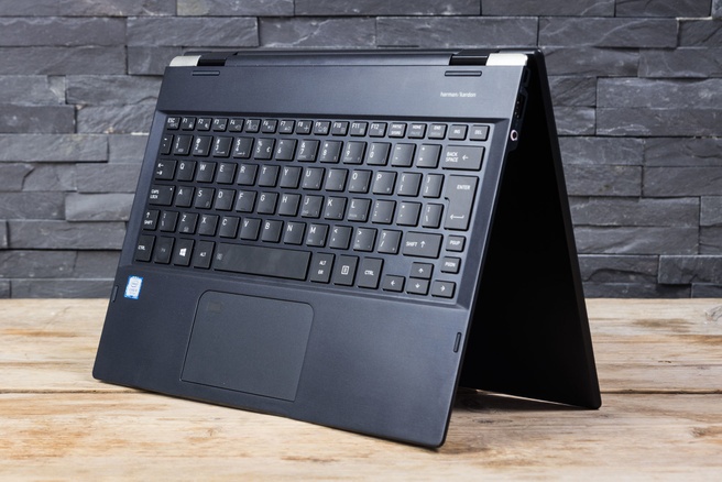 Toshiba Portégé X20W