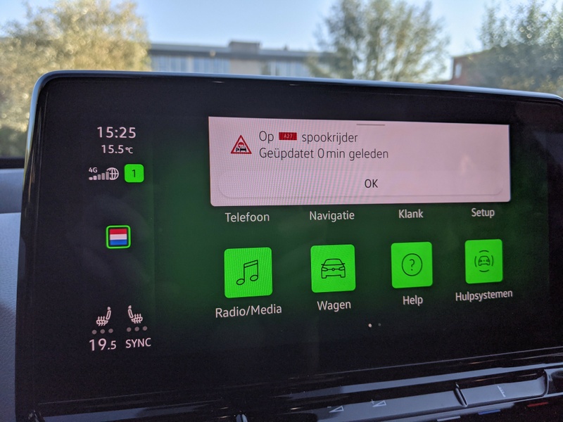 Afbeeldingslocatie: https://tweakers.net/i/ovQzub2bh-o6cWzluyO6APCifHE=/800x/filters:strip_icc():strip_exif()/f/image/Nw0SJrPMyG8O9SBVCNzULrBX.jpg?f=fotoalbum_large