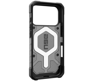 Urban Armor Gear Pathfinder