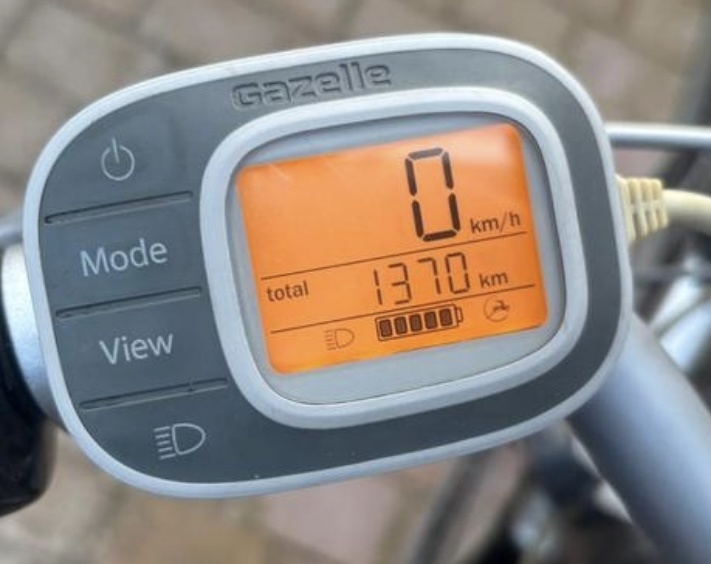 Afbeeldingslocatie: https://tweakers.net/i/owf-WbRtXbyB8apG2eixJDf_VfQ=/fit-in/4920x3264/filters:max_bytes(3145728):no_upscale():strip_icc():strip_exif()/f/image/NQi8Yu0W0JZHZ1OlQGZy1nZv.jpg?f=user_large