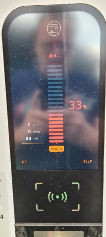 Afbeeldingslocatie: https://tweakers.net/i/ox84ZoQmkbl4iPBYrNUqWo20KnU=/x800/filters:strip_icc():strip_exif()/f/image/ZPP8MZMxQE3Tw8Fdo4KgJp0D.jpg?f=fotoalbum_large