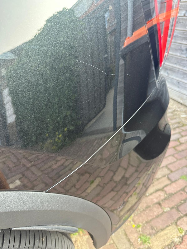 Afbeeldingslocatie: https://tweakers.net/i/oxdHPJtUaogpqsNMpI-IN_9XzuE=/x800/filters:strip_icc():strip_exif()/f/image/vZwgtghYrDbbV97CT0dMk38X.jpg?f=fotoalbum_large