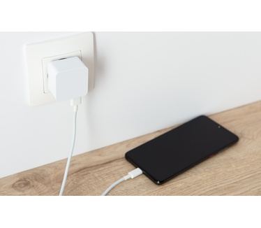 Azuri AZTCPDAC30W-WHT