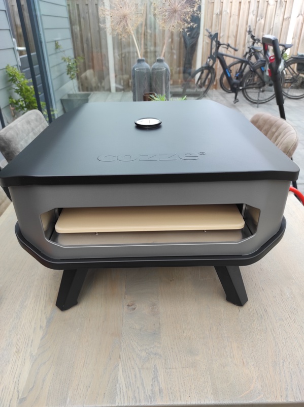 Afbeeldingslocatie: https://tweakers.net/i/p0AvXOZFM2W5iN4mn9wojmFe6rg=/x800/filters:strip_icc():strip_exif()/f/image/EMKUnFbtHx6PeJvPHRmo9Tev.jpg?f=fotoalbum_large