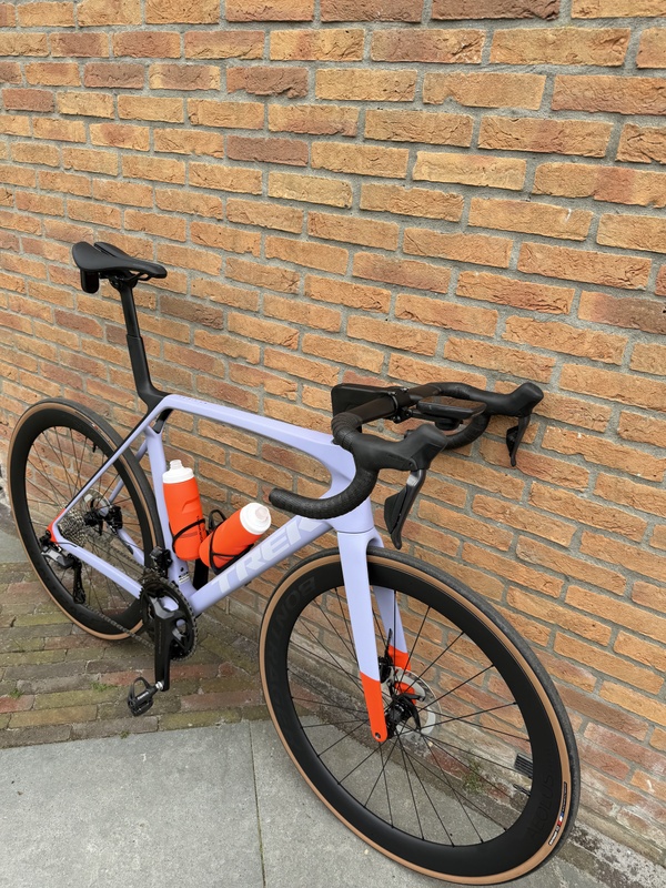 Afbeeldingslocatie: https://tweakers.net/i/p10XsieDrjDDya70o6c67uhSc0k=/x800/filters:strip_icc():strip_exif()/f/image/lRjyJNVJE2xcuo7iqoPq9W2U.jpg?f=fotoalbum_large