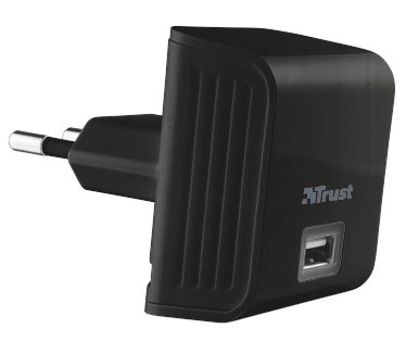 Trust Wall Charger with USB port - 12W