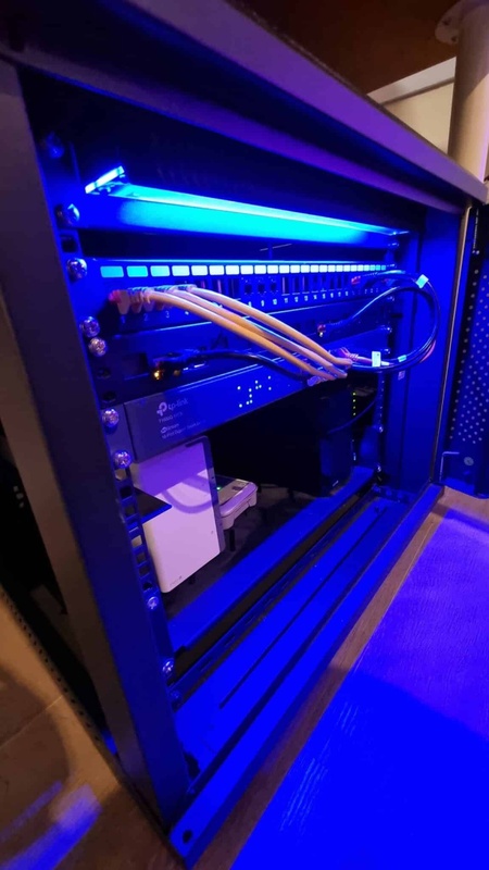 Afbeeldingslocatie: https://tweakers.net/i/p2-9_1BAoST2sqERS-_oEOxEmPs=/x800/filters:strip_icc():strip_exif()/f/image/vN2LR4PndOcSCNrNNwOzlwRc.jpg?f=fotoalbum_large