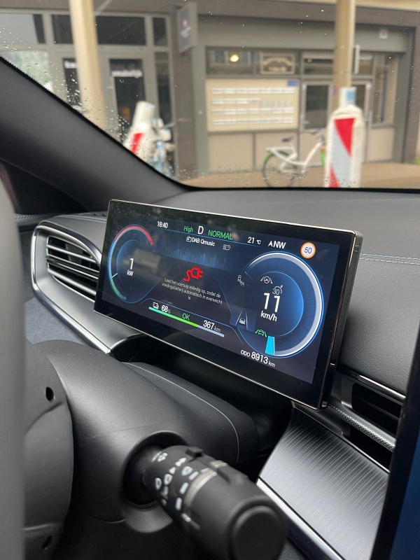 Afbeeldingslocatie: https://tweakers.net/i/p292FNgK6bM9ZD3mPIInzb_SpQM=/x800/filters:strip_icc():strip_exif()/f/image/Z0gs3zmPwm8VjDF6vEuafBLr.jpg?f=fotoalbum_large