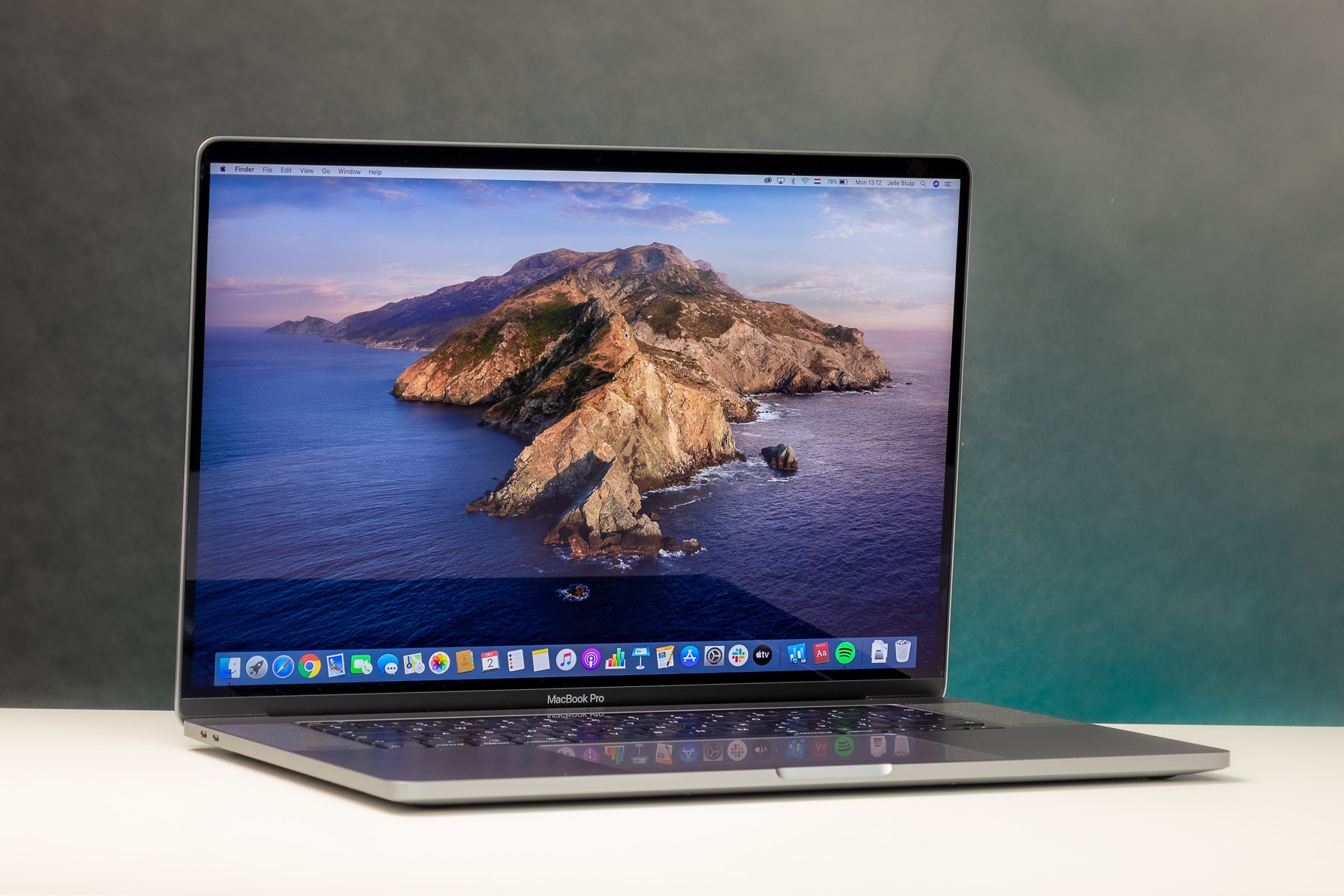 Apple MacBook Pro 16" Review Tweakers