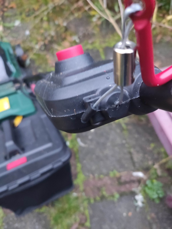 Afbeeldingslocatie: https://tweakers.net/i/p9O1Xub3X8xqOBBbs4m2Z8NUVC8=/x800/filters:strip_icc():strip_exif()/f/image/uKXcuA2y095ggtn9xaGxai2D.jpg?f=fotoalbum_large