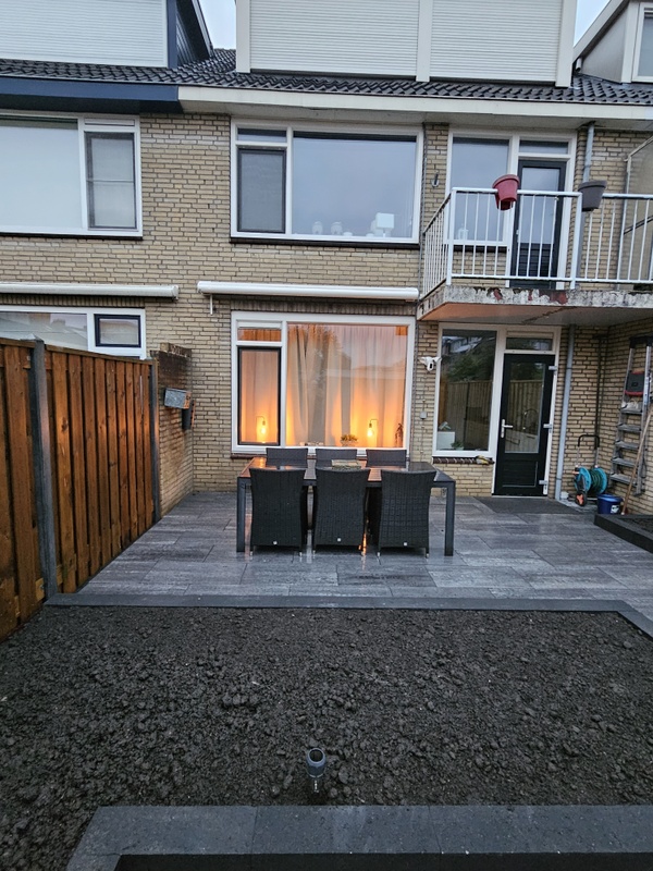 Afbeeldingslocatie: https://tweakers.net/i/pAOZNSEwo1IoQDLlj4OhgElPa6E=/x800/filters:strip_icc():strip_exif()/f/image/WD0a6FFX4k8d6aIm5MMMH6CD.jpg?f=fotoalbum_large