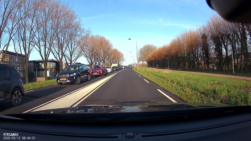 Afbeeldingslocatie: https://tweakers.net/i/pDQ0zc16Veib9ynAnNkOC7yj-lo=/800x/filters:strip_icc():strip_exif()/f/image/5RA0VG7y3hh7GVh8XjIcAJP1.jpg?f=fotoalbum_large