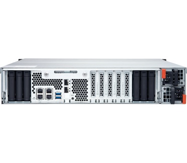 QNAP TES-1885U (Xeon D-1531, 128GB ECC-ram)
