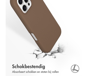 Accezz Liquid Silicone Backcover met MagSafe
