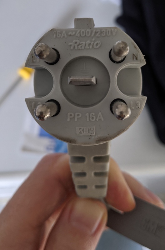 Afbeeldingslocatie: https://tweakers.net/i/pHUjSvvFYKCQBJ75P_EF-zSbV0Q=/x800/filters:strip_icc():strip_exif()/f/image/Z7GmGPLaaKW9TV3LlpZEnNej.jpg?f=fotoalbum_large