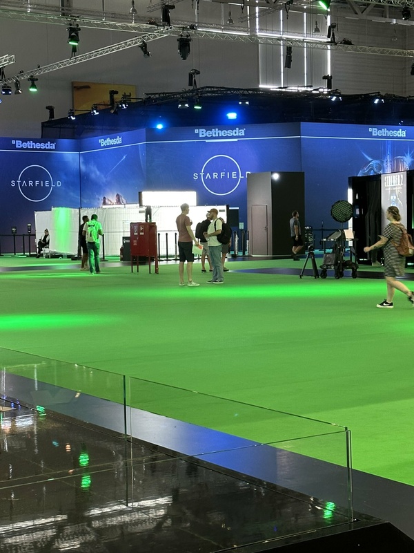 Afbeeldingslocatie: https://tweakers.net/i/pI0dMggJIGDU_Oaay5SD7rnRmb8=/x800/filters:strip_icc():strip_exif()/f/image/iJr3MA03Xc0YxnQcTIweutrE.jpg?f=fotoalbum_large