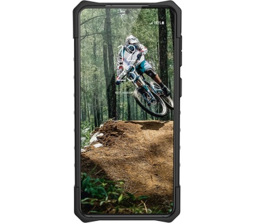 Urban Armor Gear Plasma