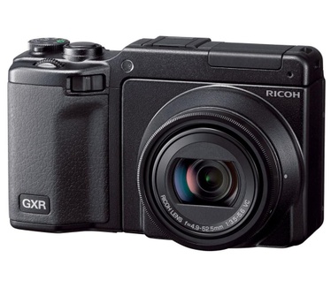 Ricoh Caplio GXR + P10 28-300mm f3.5-5.6 VC