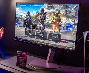 Philips Evnia 32M2N8900P en AOC Agon AG326UZD2