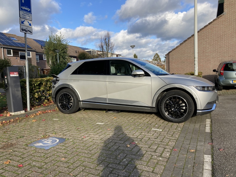 Afbeeldingslocatie: https://tweakers.net/i/pPAQYm_HUTBsp6IeNOE_9BM5s-A=/800x/filters:strip_icc():strip_exif()/f/image/pGP1hXBnwzKC1s52yBTJRQaZ.jpg?f=fotoalbum_large