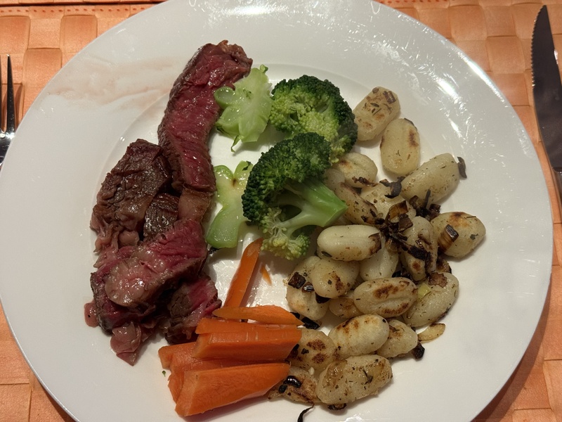 Afbeeldingslocatie: https://tweakers.net/i/pQdDI2mWSg8_7LQuYDCq0UU7xM8=/800x/filters:strip_icc():strip_exif()/f/image/aQ6uBlH1X2dLbmasmyZbdgST.jpg?f=fotoalbum_large