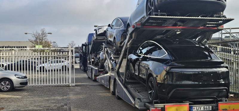 Afbeeldingslocatie: https://tweakers.net/i/pRAMENhM4_YP2v3ZsAtnw1zwUng=/800x/filters:strip_icc():strip_exif()/f/image/HLsEaET4LtEf0sfPWHoaK62g.jpg?f=fotoalbum_large