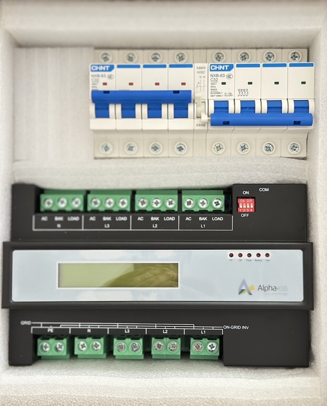 Afbeeldingslocatie: https://tweakers.net/i/pTfmRCIJlyoqBNhwW_PN51tYloA=/x800/filters:strip_icc():strip_exif()/f/image/UoIed1HP0BdiOatzE3RnQ27k.jpg?f=fotoalbum_large
