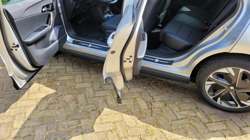 Afbeeldingslocatie: https://tweakers.net/i/pX1qs_GQqjvx5oCzgBH5m4lJjyA=/800x/filters:strip_icc():strip_exif()/f/image/5GrFyDUcP0Msn9mdwBmqETQH.jpg?f=fotoalbum_large