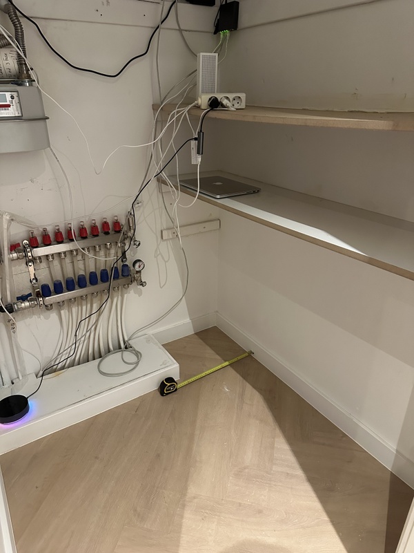 Afbeeldingslocatie: https://tweakers.net/i/pZ45JHq7SEpm5tVx2u56_F6jOZI=/x800/filters:strip_icc():strip_exif()/f/image/RAYOLFlaGX72PTi539XrXs6h.jpg?f=fotoalbum_large