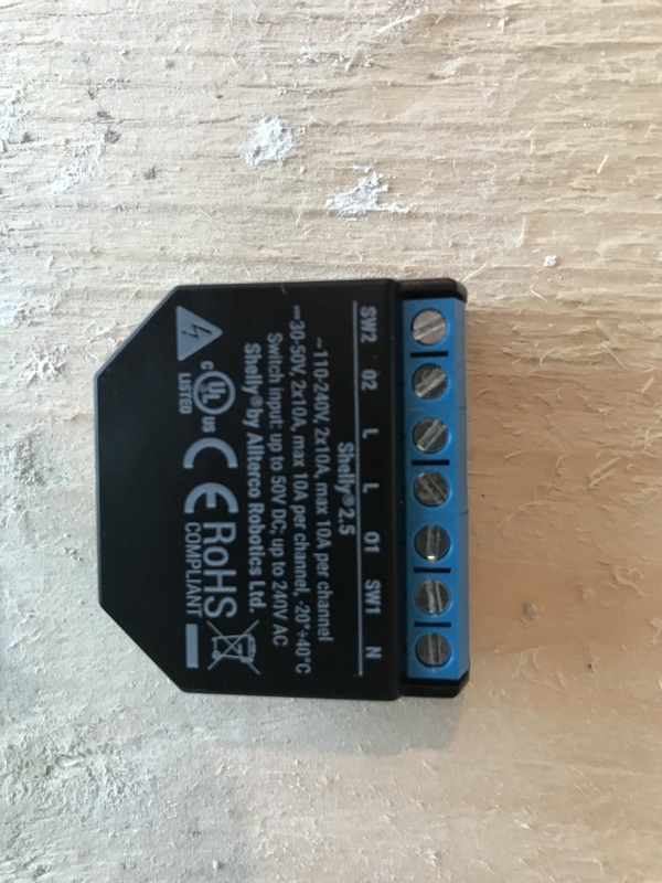 Afbeeldingslocatie: https://tweakers.net/i/pZo_ZlMQZY36ZsfdScy70BaLdSQ=/x800/filters:strip_icc():strip_exif()/f/image/KZXM2HGjjewuHwKmuXsEVAcC.jpg?f=fotoalbum_large