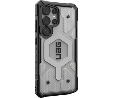 Urban Armor Gear Pathfinder Clear