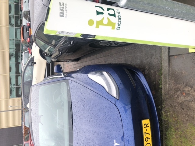 Afbeeldingslocatie: https://tweakers.net/i/phVk1yCCWtXWkbWA48hqxAY-Yes=/f/image/dy7oxalOhGx1SGbjKwUaFIxD.jpg