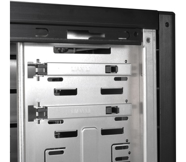 Lian Li PC-7FNW