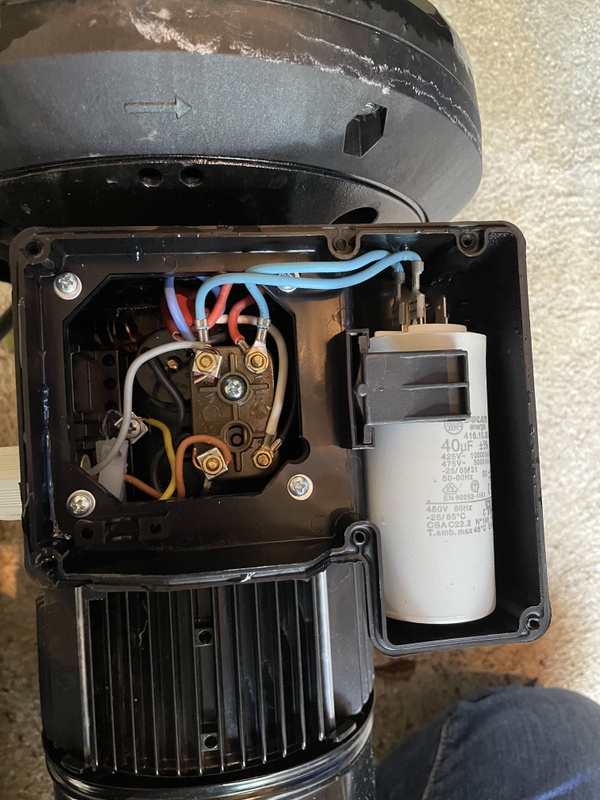 Afbeeldingslocatie: https://tweakers.net/i/po4mgntNsxMCUDYYgEQLS7gH4mA=/x800/filters:strip_icc():strip_exif()/f/image/T1osatLOrfU3DHPggxXQiQmm.jpg?f=fotoalbum_large