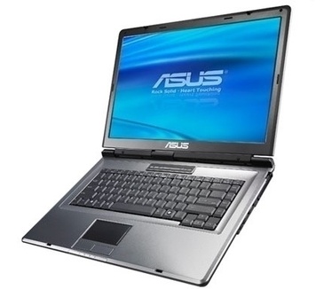 Asus X51L-AP033C