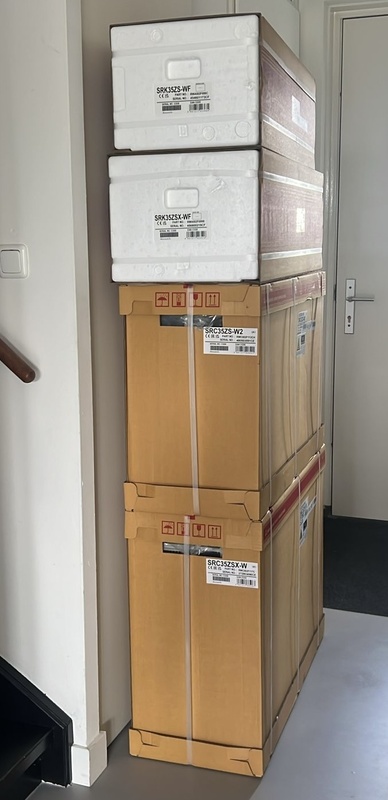 Afbeeldingslocatie: https://tweakers.net/i/pq1xTEoqHi1RUUjLHpgEEPwXYaE=/x800/filters:strip_icc():strip_exif()/f/image/8876jZKKqt3vrlegI6Q1QNFM.jpg?f=fotoalbum_large