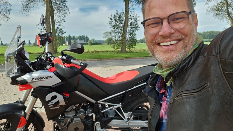 Afbeeldingslocatie: https://tweakers.net/i/prxYfmtkGY-YHUvQooH7HzraS88=/800x/filters:strip_icc():strip_exif()/f/image/W0bP7FiPFLA1N4rBOcnqDbiQ.jpg?f=fotoalbum_large