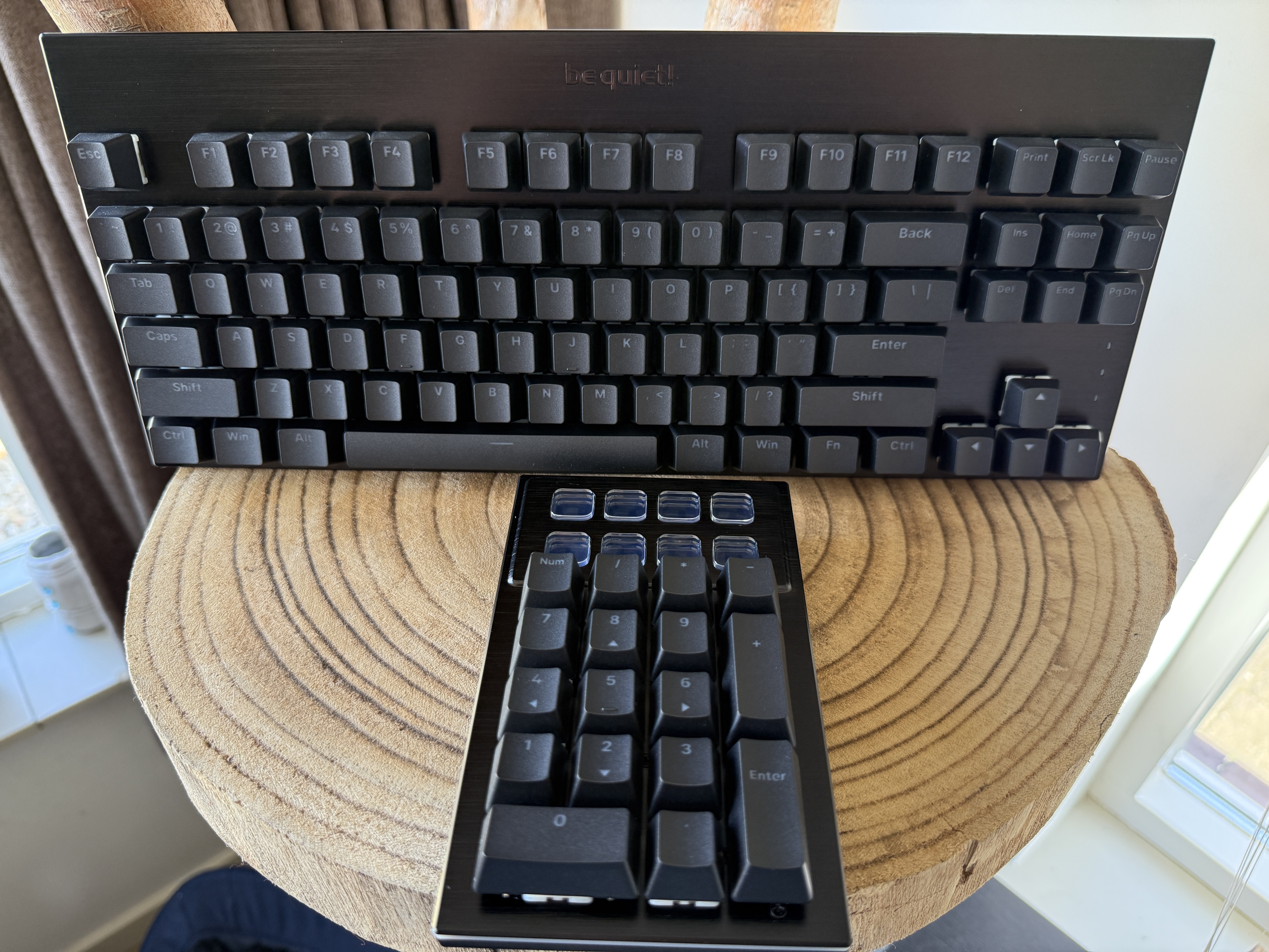 Afbeeldingslocatie: https://tweakers.net/i/ps7tp8YGGNdtxpKD3-_9GGMOBuI=/m/383141/1Wdu2GoKDcQ0cvQEVB2QPPDcAE3wGrVqvRIapmHWedNJv0rtM5.jpeg