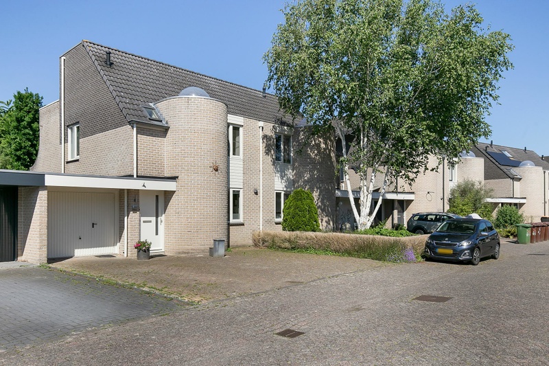 Afbeeldingslocatie: https://tweakers.net/i/ptvHqag-bD-trb3SNwcT89SEhWY=/800x/filters:strip_icc():strip_exif()/f/image/Ect5juiUitPPk1VhWpOSIAN1.jpg?f=fotoalbum_large