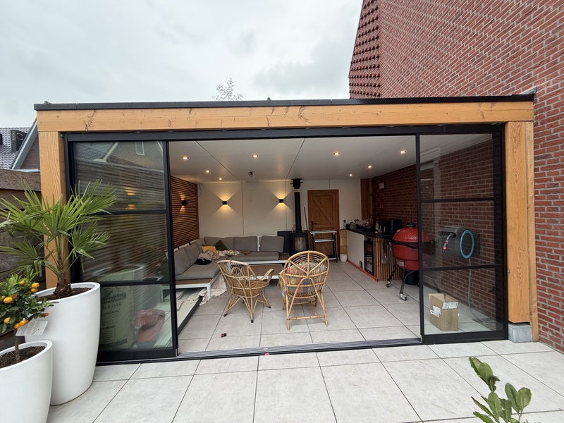 Afbeeldingslocatie: https://tweakers.net/i/px1KmZ2TMwCPkP6WiXRFs61_qHY=/800x/filters:strip_icc():strip_exif()/f/image/HaGucg1x0pCJsplHTNyeNTAk.jpg?f=fotoalbum_large
