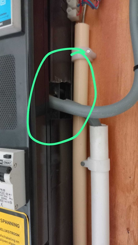 Afbeeldingslocatie: https://tweakers.net/i/py1J_ipuzSQTa-mVy7X9jbkOS28=/x800/filters:strip_icc():strip_exif()/f/image/Kdvd9uznFFSu3xujalrcs9fo.jpg?f=fotoalbum_large