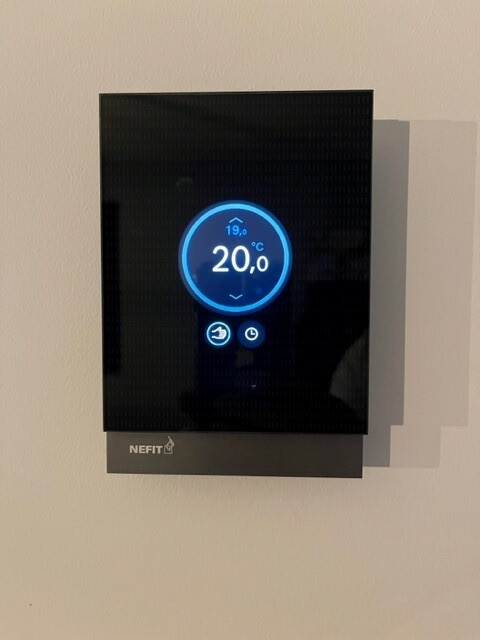 Afbeeldingslocatie: https://tweakers.net/i/pyI4LZuTMCOEz1NF54CQ6Xp8MyY=/full-fit-in/4920x3264/filters:max_bytes(3145728):no_upscale():strip_icc():fill(white):strip_exif()/f/image/mWVGNoNWyz8ziJlhsatnTuuT.jpg?f=user_large