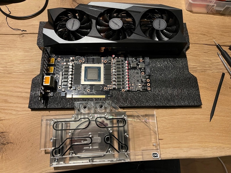 Afbeeldingslocatie: https://tweakers.net/i/q4sMlTu8tbBzquVfL5Ed6lKfXE8=/800x/filters:strip_icc():strip_exif()/f/image/unS4u3Bt63lMrqzb2ynPHHec.jpg?f=fotoalbum_large