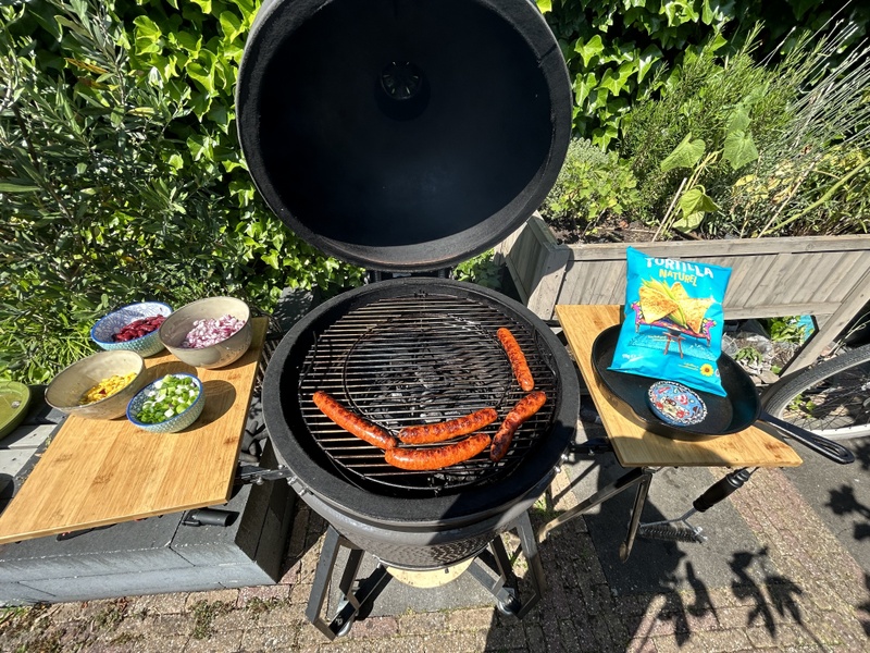 Afbeeldingslocatie: https://tweakers.net/i/q9-2wrMFHFvn4YgoTgDJAhD20oU=/800x/filters:strip_icc():strip_exif()/f/image/9hpcMUu7Mgduu1HqKs341Ova.jpg?f=fotoalbum_large